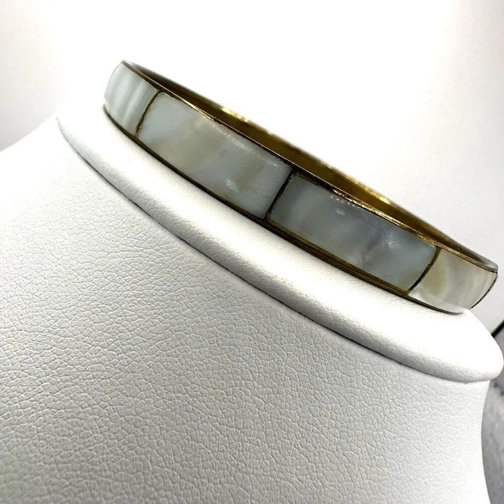 Abalone bangle bracelet - Picture 6 of 7